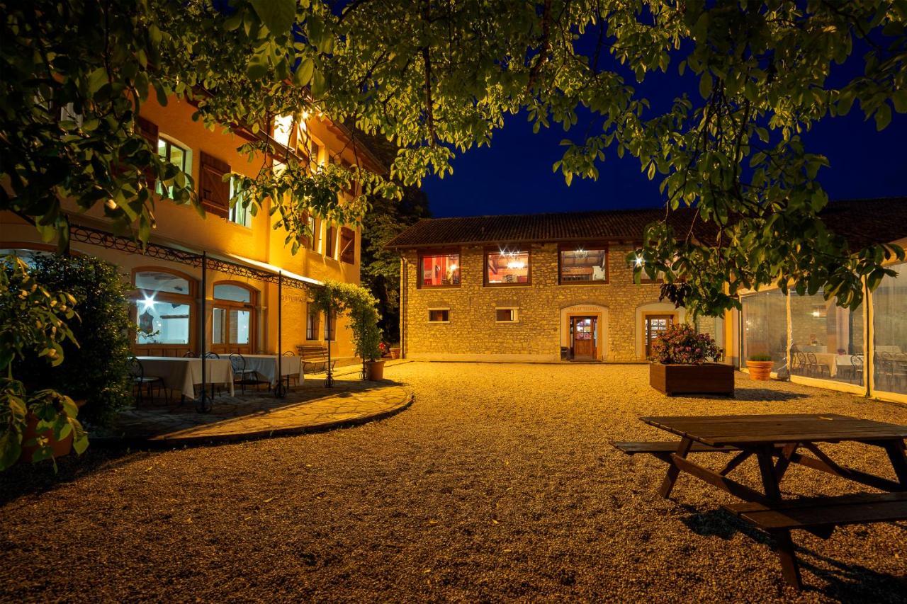 Nogherazza - La Locanda Belluno Bagian luar foto